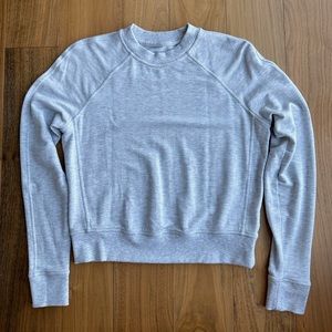 Lululemon Warm Down Crew Heathered Core Ultra Light Grey Size 4